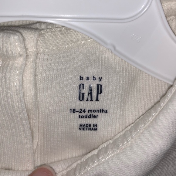 GAP baby top - Picture 3 of 3